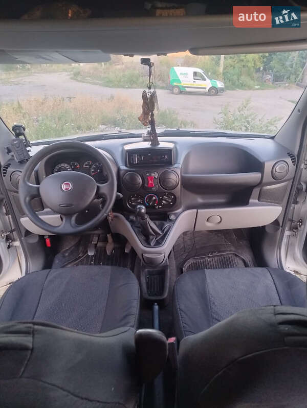 Минивэн Fiat Doblo 2009 в Днепре