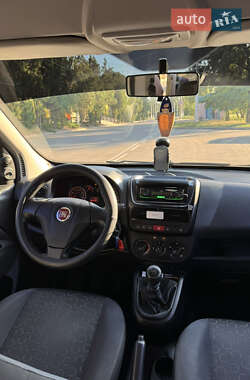 Минивэн Fiat Doblo 2012 в 