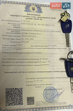 Грузовой фургон Fiat Doblo 2005 в 
