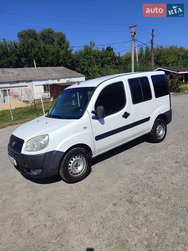 Минивэн Fiat Doblo 2013 в Виннице