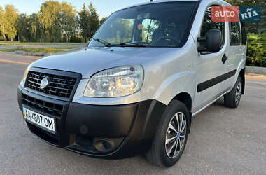 Минивэн Fiat Doblo 2011 в Житомире