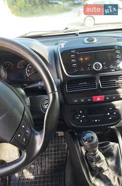 Минивэн Fiat Doblo 2012 в 