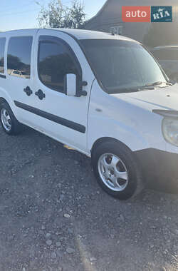 Мінівен Fiat Doblo 2007 в Новоселиці