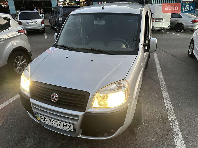 Минивэн Fiat Doblo 2013 в 
