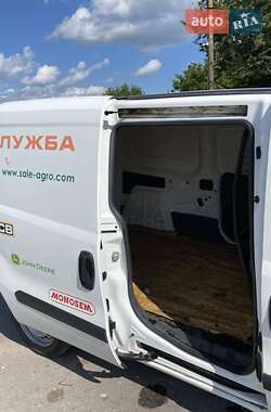 Грузовой фургон Fiat Doblo 2017 в 