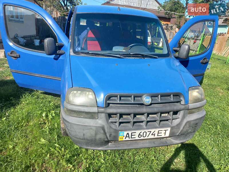 Минивэн Fiat Doblo 2005 в Пасечной