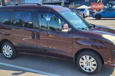 Минивэн Fiat Doblo 2011 в 