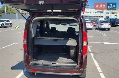 Минивэн Fiat Doblo 2011 в 