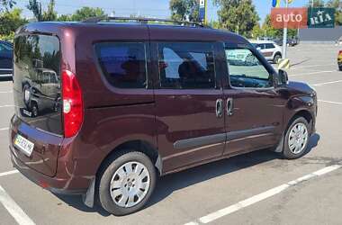 Минивэн Fiat Doblo 2011 в 