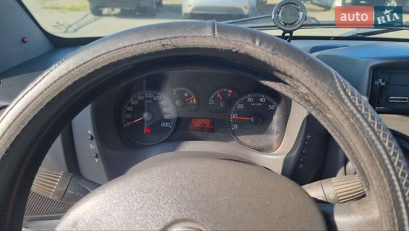 Мінівен Fiat Doblo 2011 в Києві