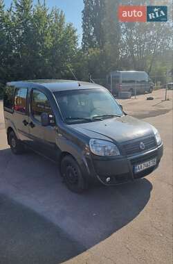 Мінівен Fiat Doblo 2011 в 