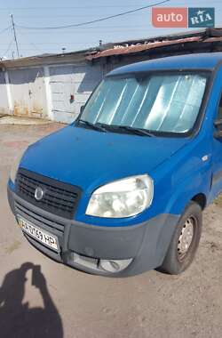 Минивэн Fiat Doblo 2008 в Киеве