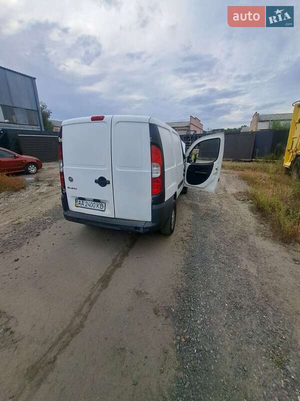 Грузовой фургон Fiat Doblo 2008 в Киеве фото 17 Грузовой фургон Fiat Doblo 2008 в Киеве