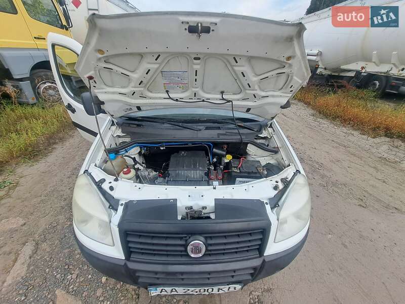 Грузовой фургон Fiat Doblo 2008 в Киеве фото 29 Грузовой фургон Fiat Doblo 2008 в Киеве