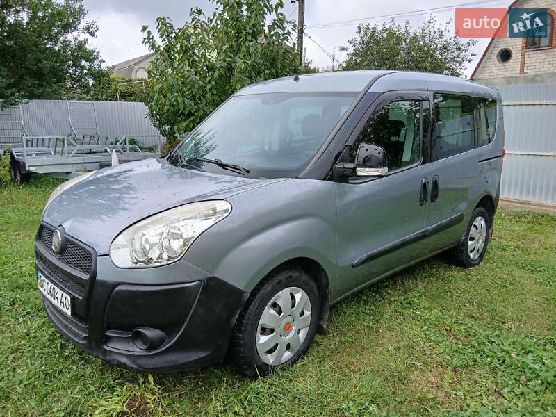 Fiat Doblo 2011 Fiat Doblo 2011