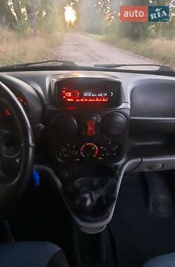 Минивэн Fiat Doblo 2010 в 