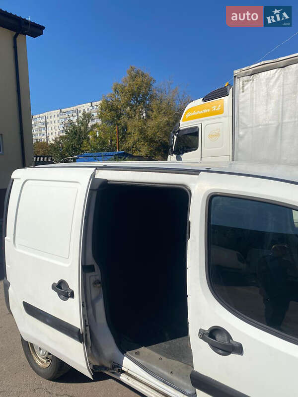 Минивэн Fiat Doblo 2008 в Сумах фото 5 Минивэн Fiat Doblo 2008 в Сумах