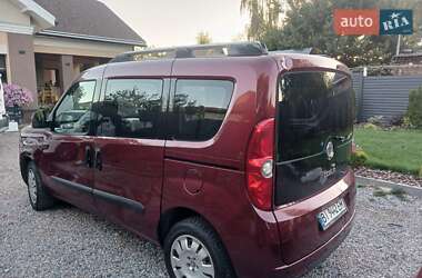 Минивэн Fiat Doblo 2010 в 