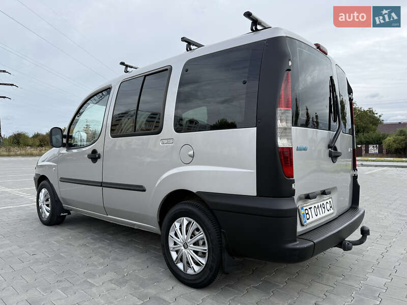Минивэн Fiat Doblo 2005 в Ирпене