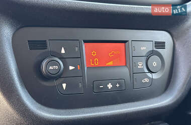 Грузовой фургон Fiat Doblo 2016 в 