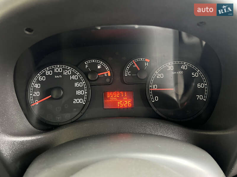 Грузовой фургон Fiat Doblo 2010 в Львове
