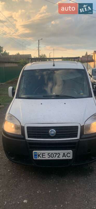Грузовой фургон Fiat Doblo 2006 в 