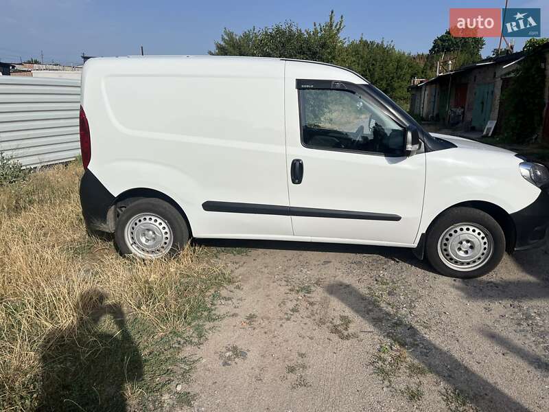 Грузовой фургон Fiat Doblo 2017 в Кропивницком