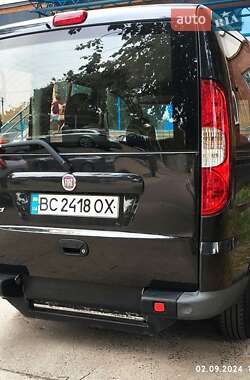 Минивэн Fiat Doblo 2009 в 