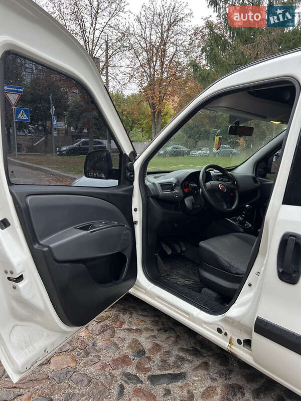 Минивэн Fiat Doblo 2011 в Белой Церкви