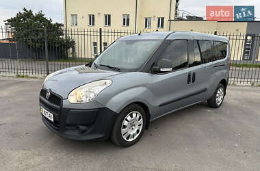 Мінівен Fiat Doblo 2012 в Києві