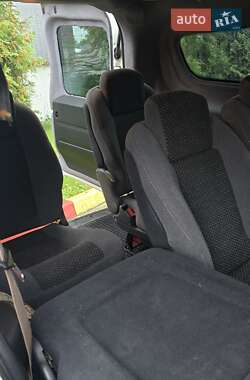 Минивэн Fiat Doblo 2010 в 