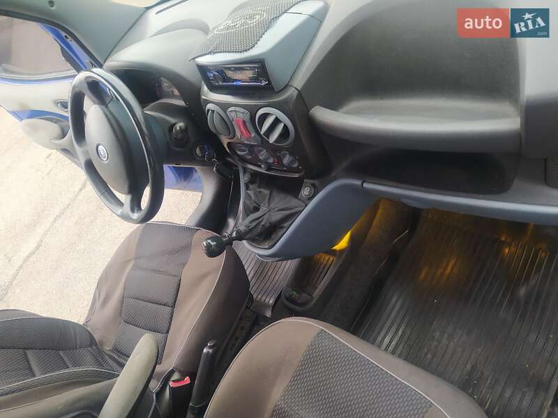 Минивэн Fiat Doblo 2004 в Белой Церкви