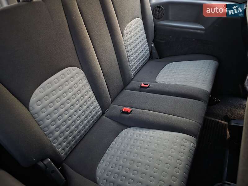Минивэн Fiat Doblo 2006 в Николаеве