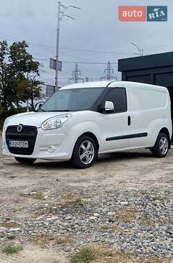 Вантажний фургон Fiat Doblo 2011 в Києві