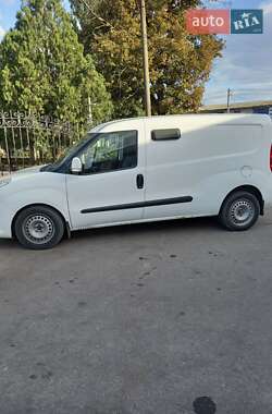 Вантажний фургон Fiat Doblo 2010 в Вільнянську