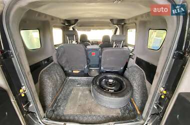 Минивэн Fiat Doblo 2010 в 
