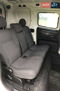 Грузопассажирский фургон Fiat Doblo 2010 в 