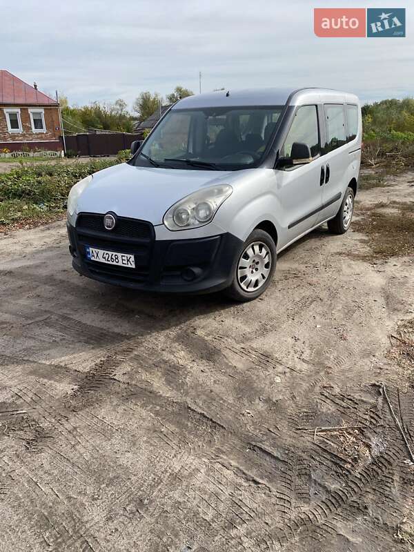 Минивэн Fiat Doblo 2012 в Харькове