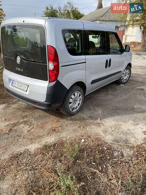 Минивэн Fiat Doblo 2012 в Харькове