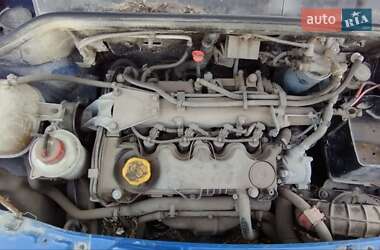 Грузовой фургон Fiat Doblo 2005 в 