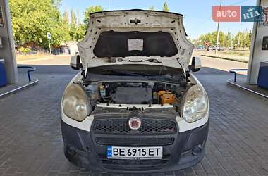 Минивэн Fiat Doblo 2010 в 