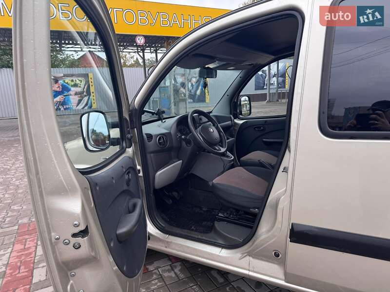 Минивэн Fiat Doblo 2015 в Броварах