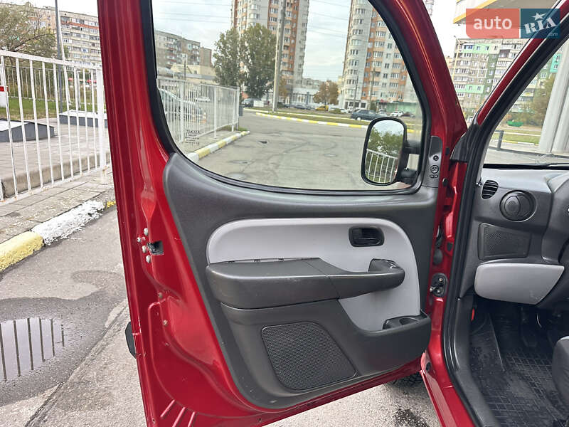 Минивэн Fiat Doblo 2009 в Полтаве