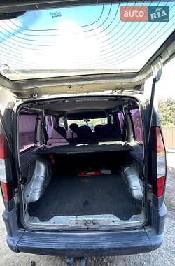 Минивэн Fiat Doblo 2004 в 