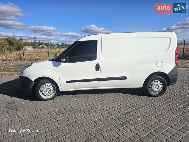 Грузовой фургон Fiat Doblo 2013 в 