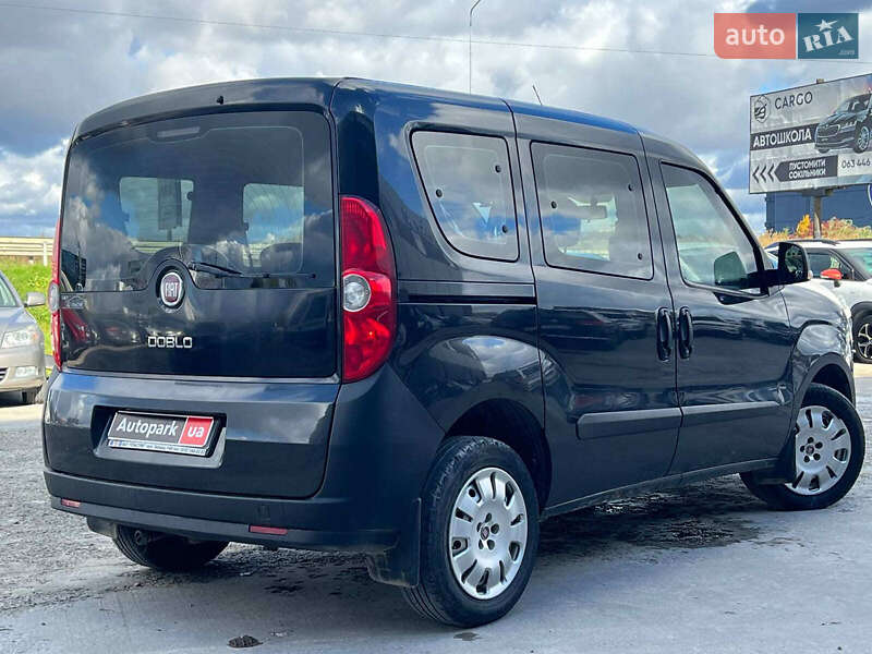 Мінівен Fiat Doblo 2011 в Львові