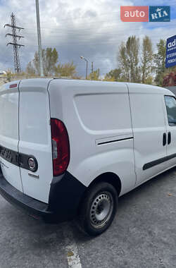 Грузовой фургон Fiat Doblo 2017 в 