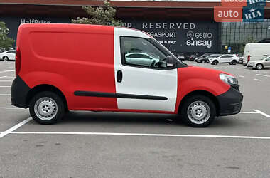 Вантажний фургон Fiat Doblo 2017 в 