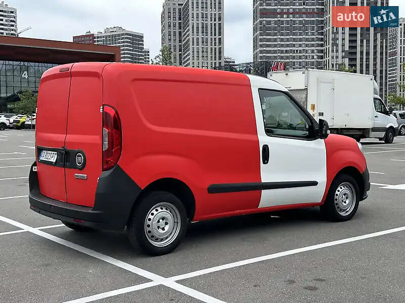 Вантажний фургон Fiat Doblo 2017 в 