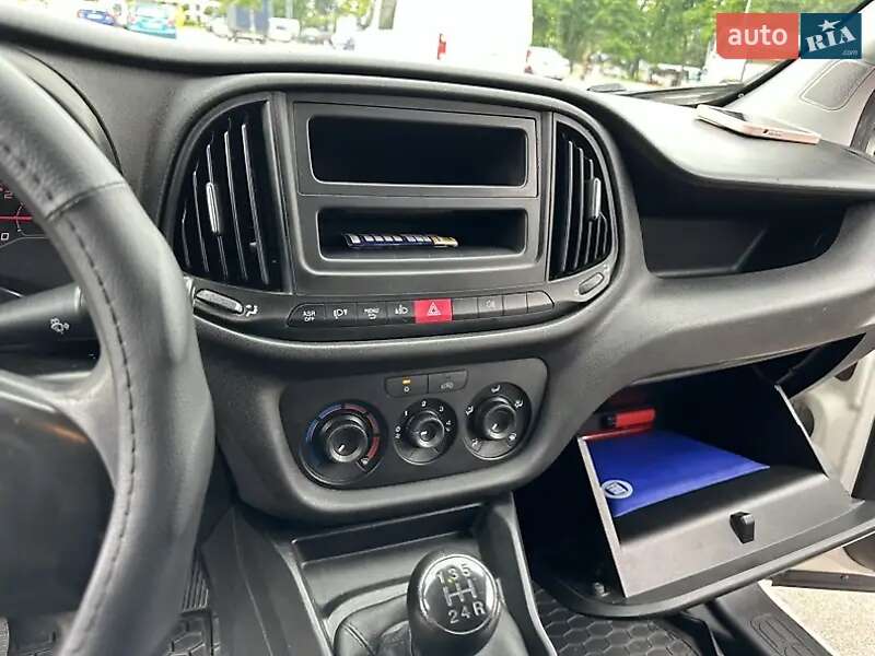 Грузовой фургон Fiat Doblo 2017 в Киеве
